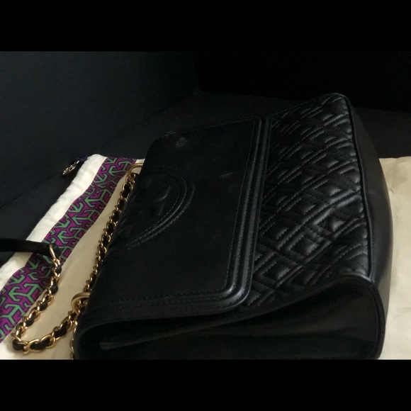 XX SOLD XX Fleming convertible Tory Burch shoulder bag - Picture 4 of 8